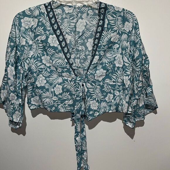 Women's Blue Floral Tie Front Crop Top Midi Skirt Set 2 Piece Size Small NWOT - Picture 6 of 9